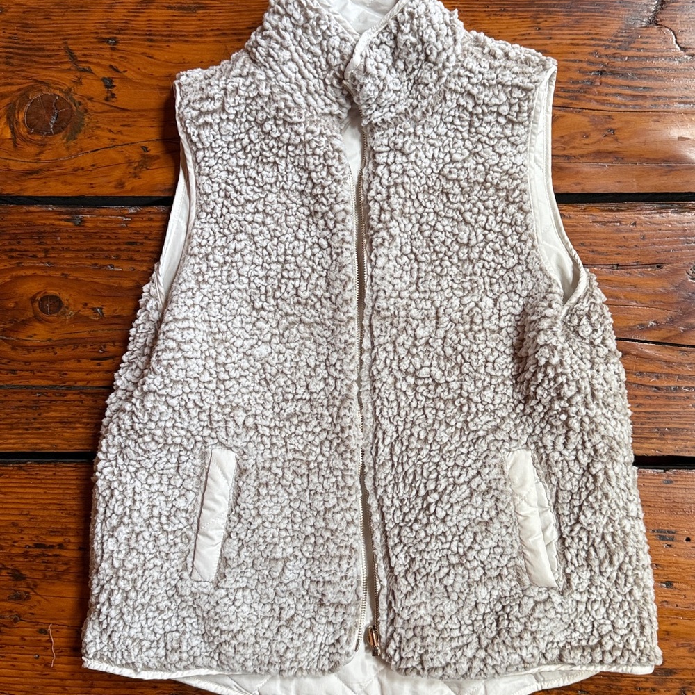Reversible Vest - Picture 4 of 4
